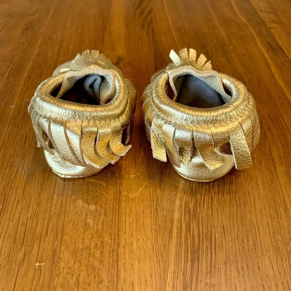 FRESHLY PICKED Gold Baby Moccasins 6 Fringe Leather Soft Sole Infant Moccs Shoes